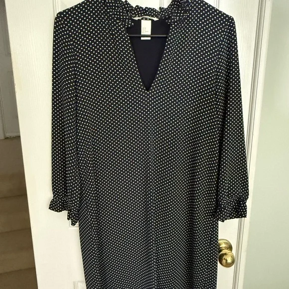 H&M - Picture 1 of 3